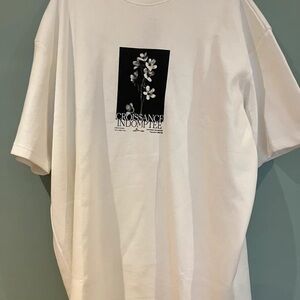 Lulu's White Floral Graphic Tee